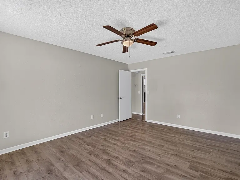 1206 Sail Way — Photo 33