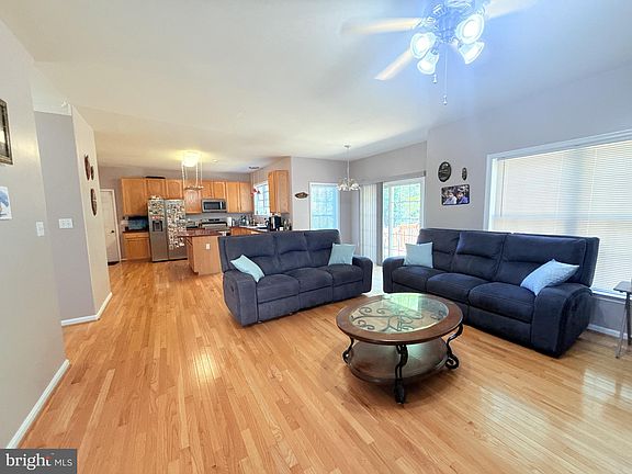 3rd image of 3122 Terra Springs Dr