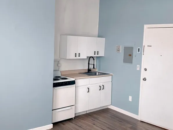 40 Carver St, Pawtucket, RI