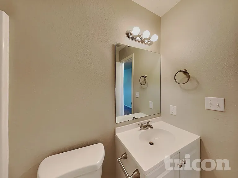 644 Meadows Edge Ln — Photo 10
