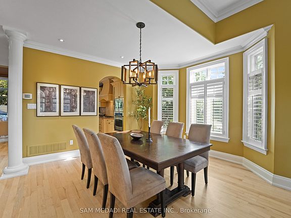 4th image of 2258 Providence Rd