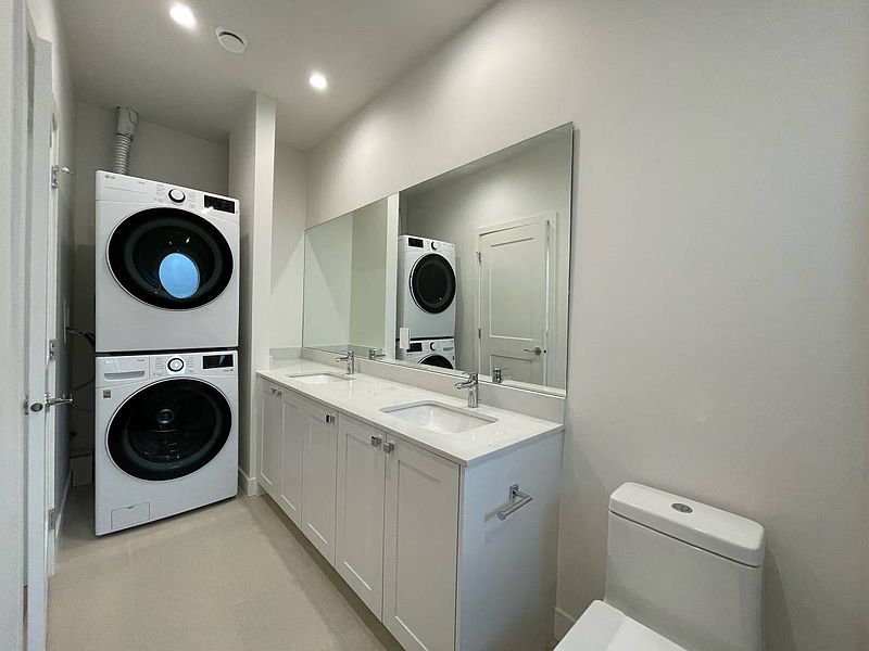 Richmond Townhouse for rent - 3 Bedrooms — photo 22