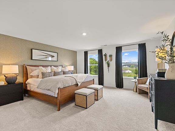 5th image of 16 Paddock Cir #114