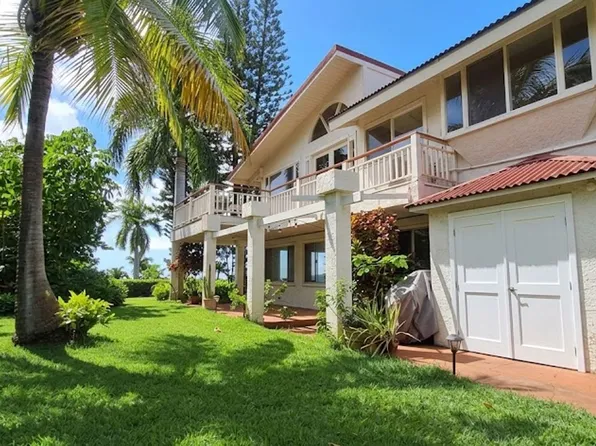 701 Kupulau Dr, Kihei, HI 96753