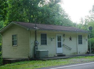 11440 Duck Rd, Ivydale, WV 25113