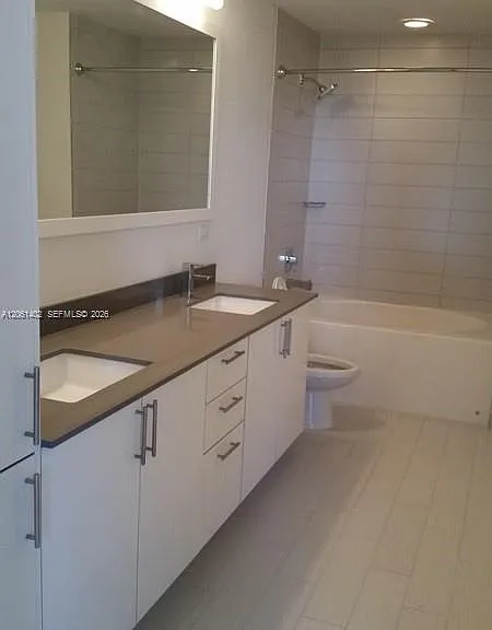 999 SW 1st Ave #2511 — Photo 14