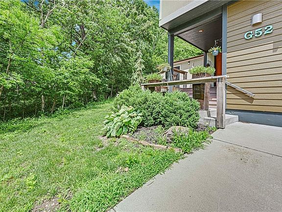 4th image of 52 G St