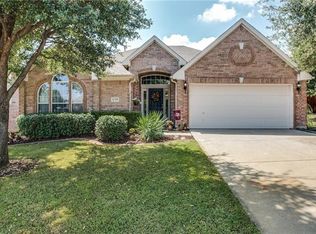 1715 Pine Hills Ln, Corinth, TX 76210