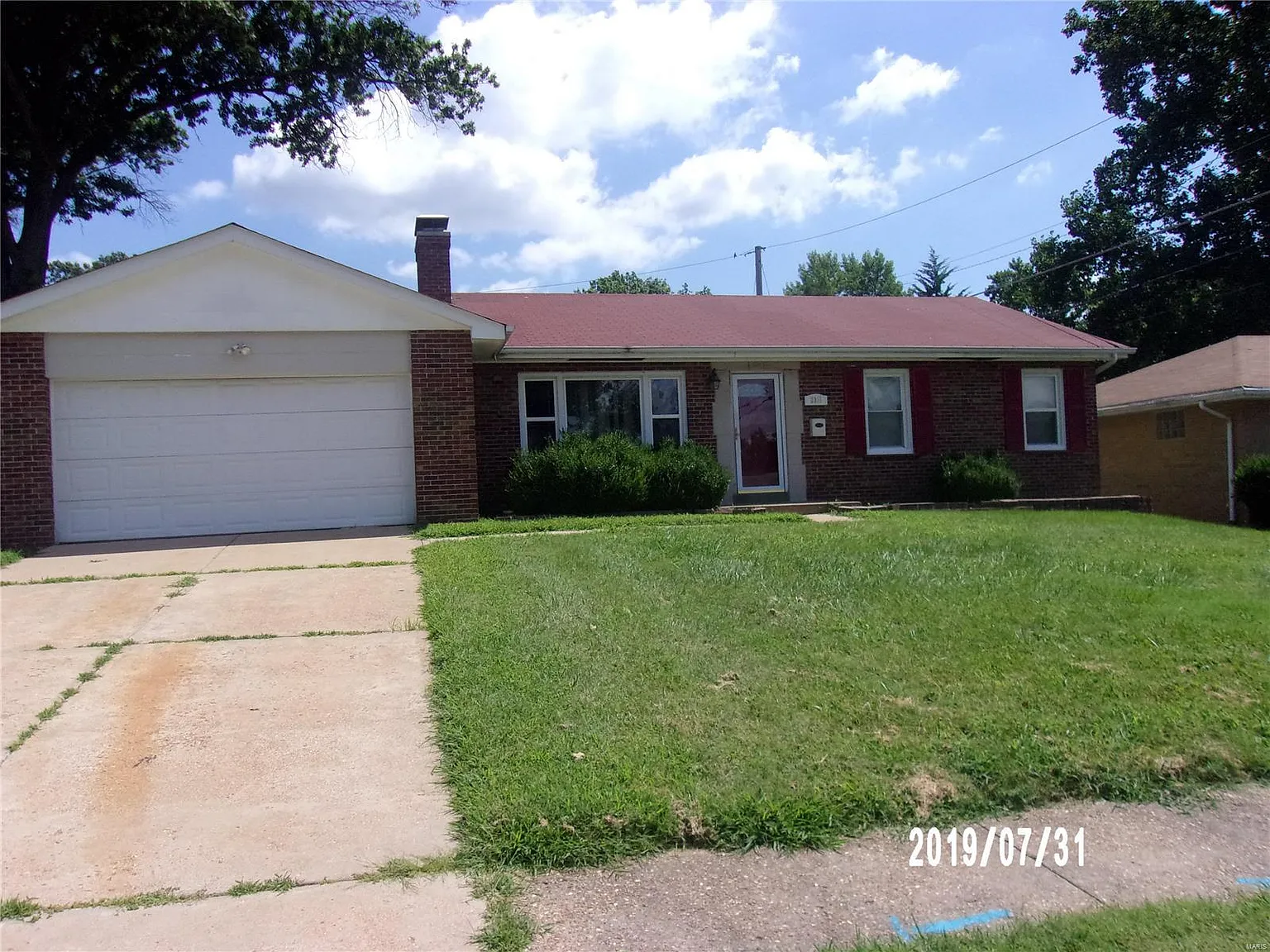 2311 Vanice Ave photo 1