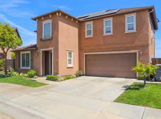 461 S Renn Ave, Fresno, CA 93727