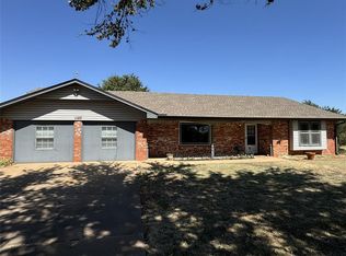 1123 Van Buren Ave NW, Piedmont, OK 73078