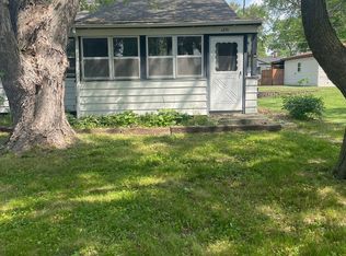 1851 Locke Ave, Waterloo, IA 50702