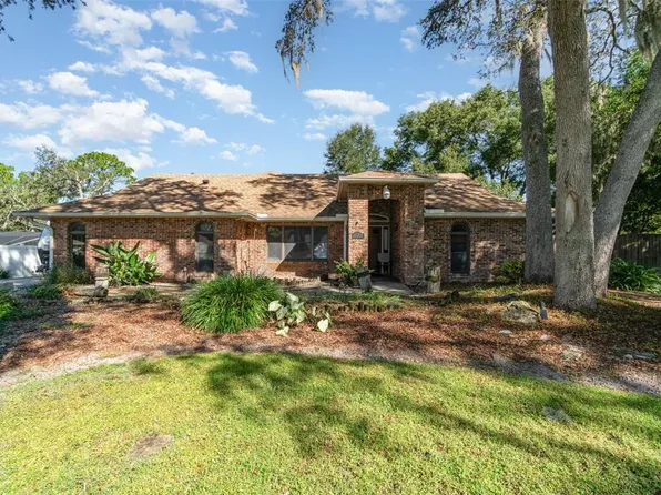 1135 Woodchuck Ct, Orange City, FL 32763