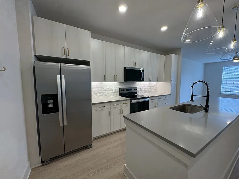 District on the Etowah Apartments — Photo 213