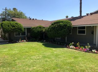 816 E 17th St, Santa Ana, CA 92701