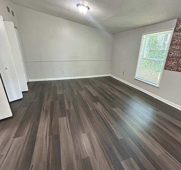 1st image of 6474 Kirby Trees Dr #1