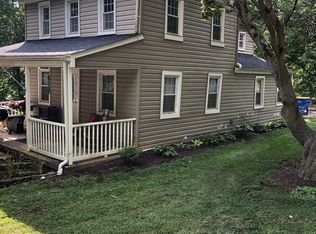 3070 Springwood Rd, Dallastown, PA 17313