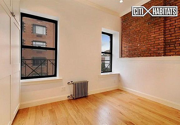 5th image of 268 Elizabeth St APT 1