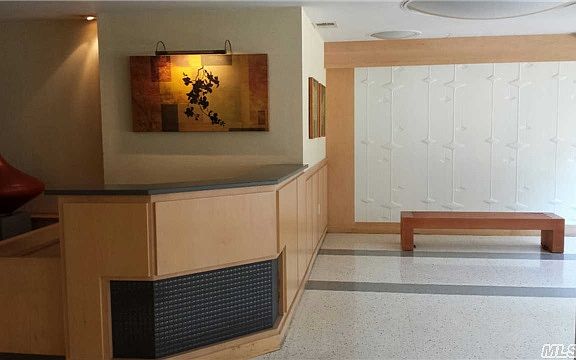 3rd image of 13810 Franklin Ave APT 1C