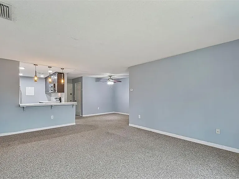 1695 Lee Road E215 — Photo 8