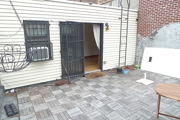 Rented by Guidance Realty Corp. | media 27