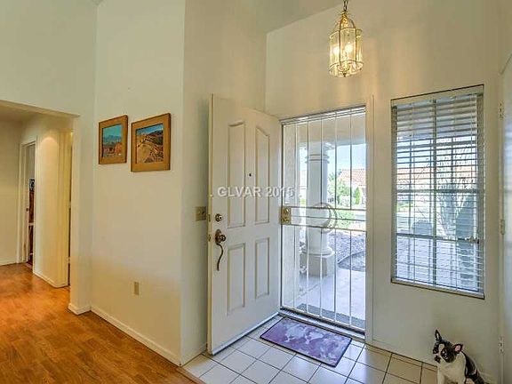 4th image of 2521 Desert Butte Dr