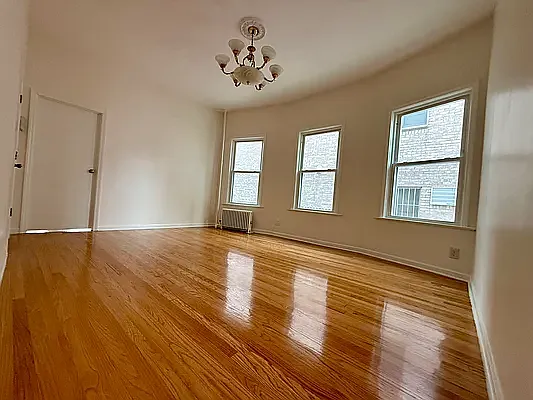 184 Bay 26th St #1