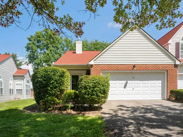 255 Gold Leaf Dr, Christiansburg, VA 24073