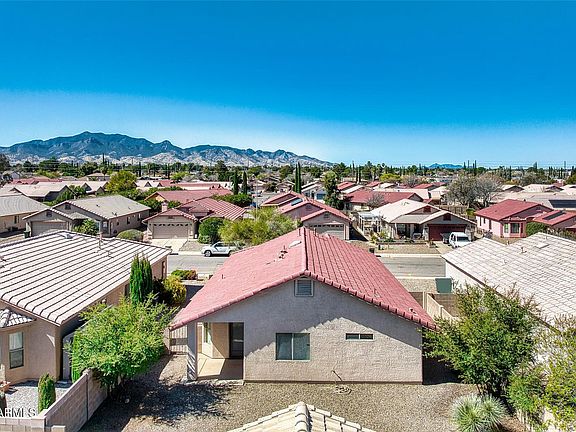 4th image of 1135 San Jacinto Drive