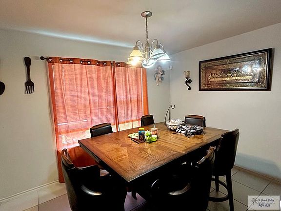 4th image of 4120 Sabine Ave