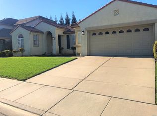 902 Reading Way, Vacaville, CA 95687
