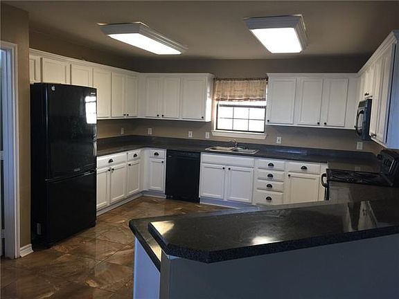 4th image of 5807 S Fm Road 148