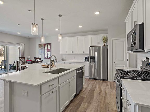 2nd image of 4884 Avery Ct