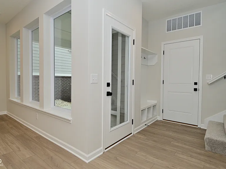 12014 Gia Ct — Photo 4