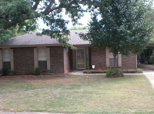 2645 Green Oaks Dr, Montgomery, AL 36107