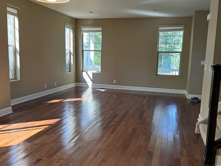 8071 E 54th Dr — Photo 3