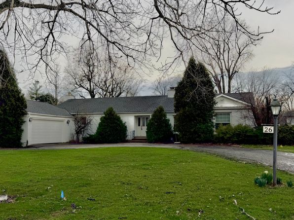 26 Windsor Dr