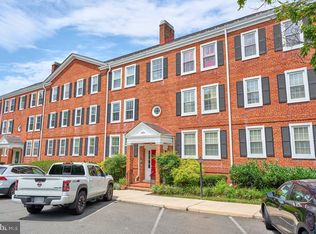 2924 S Buchanan St APT C2, Arlington, VA 22206