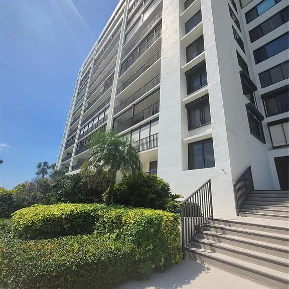 1460 Gulf Blvd #1102 — Photo 29