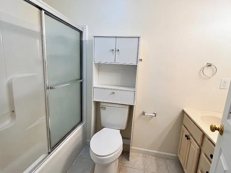 Primary suite bathroom