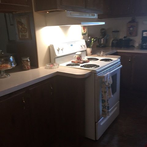 2nd image of 60 Magnolia Ave