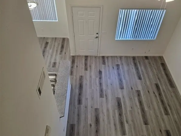 9452 Sand Villa Ct #X, Las Vegas, NV 89147