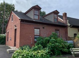 632 W Chestnut St, Lancaster, PA 17603
