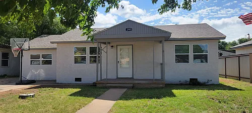 2901 Wallace St Photo 1