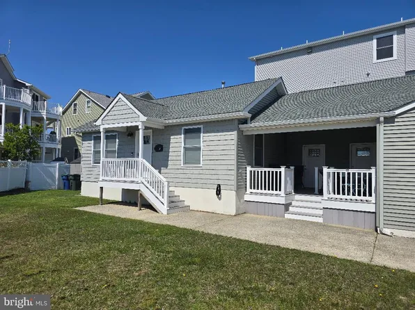 204 N 10th St #B, Brigantine, NJ 08203