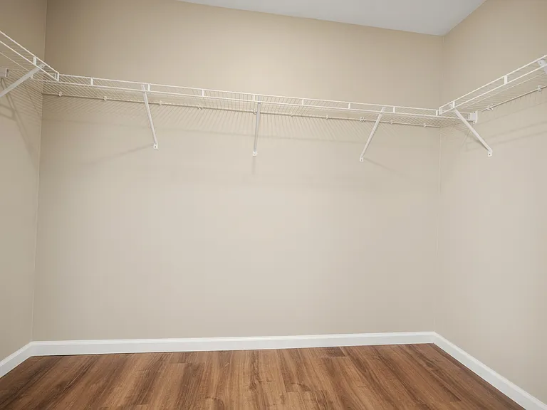 2319 Lantern Ridge Dr — Photo 12