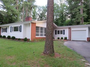 905 W 3rd St, Roanoke Rapids, NC 27870