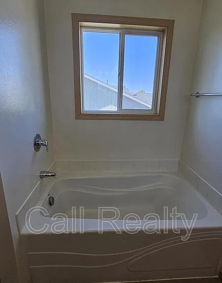 7016 S Lucas St — Photo 12
