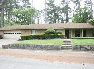 605 Timberland Dr, Woodville, TX 75979