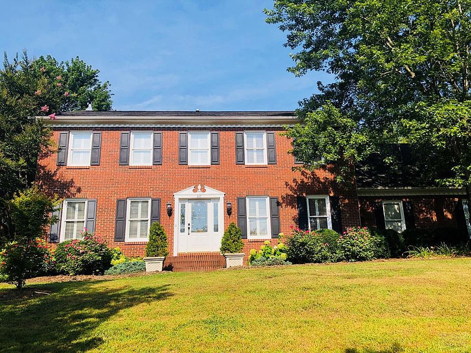 1st image of 207 Inglewood Dr